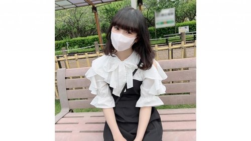 FC2-PPV Gadis Olahraga Amatir Dicreampie Pertama Kali di Hutan Bambu