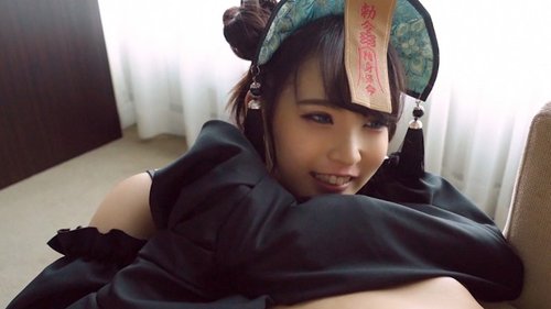 Halloween bersama Aoi: Cosplay Jiangshi Amatir